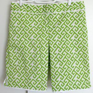 Elizabeth McKay Green Bamboo Maze Bermuda Shorts